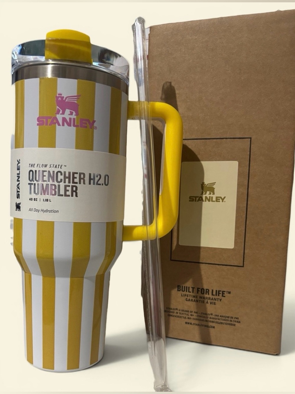 NIB Stanley Quencher H2.0 Tumbler - Yellow Stripe 40oz